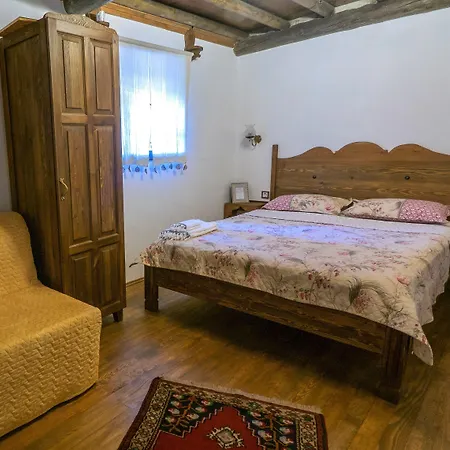 Yeni Gelin Evi Δωμάτια σε οικογενειακή κατοικία *