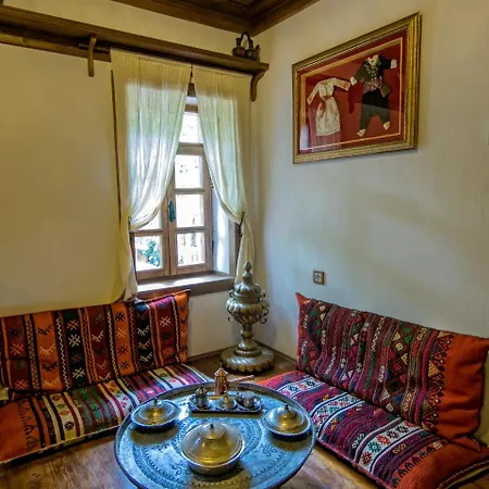 Yeni Gelin Evi * Birgi