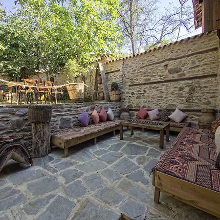 Yeni Gelin Evi Birgi